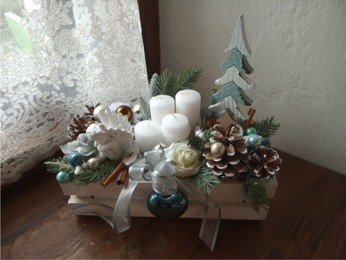 Adventní truhlík s andělíčkem — foto 3