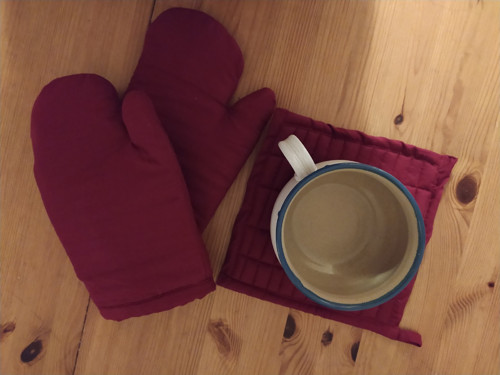 Chňapky s MAGNETEM a podložka — foto 4