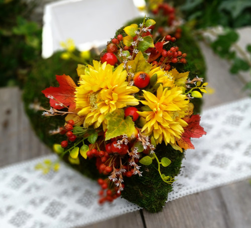 Podzimní srdíčko s jiřinkami — foto 3