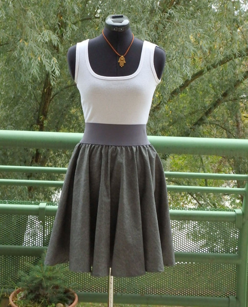 Opravdická kolová, šedá — foto 3