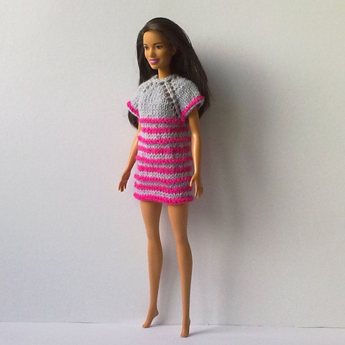 Oblečky pro Barbie - šaty — foto 2