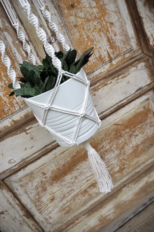 Závěs na květinu - macrame — foto 3