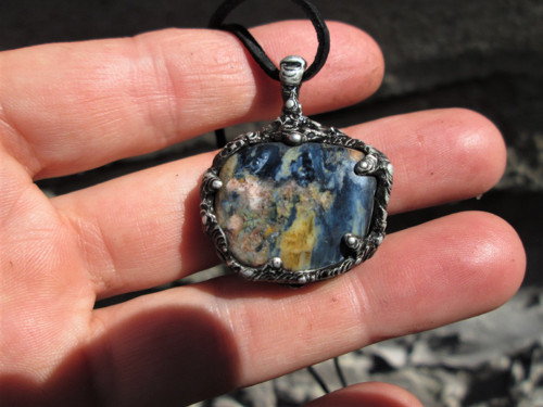 Talisman ,, Pán Bouří " — foto 2