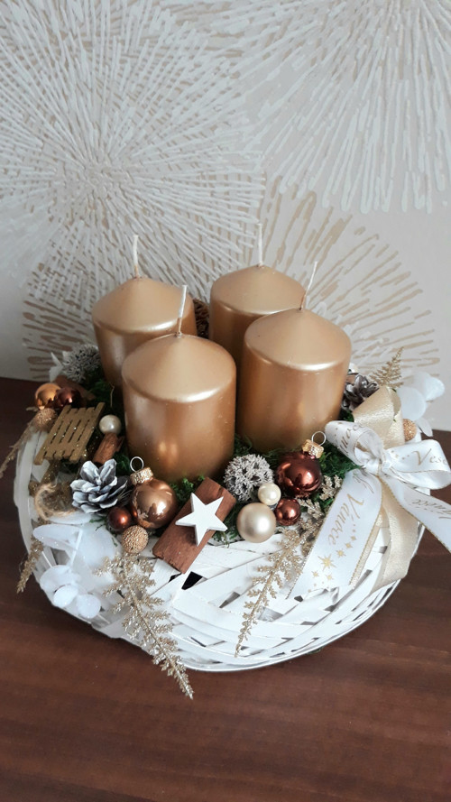 Krásný adventní svícen — foto 2