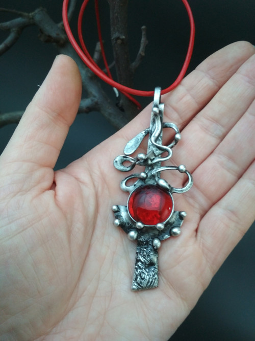 Zachycená kapka krve — foto 3