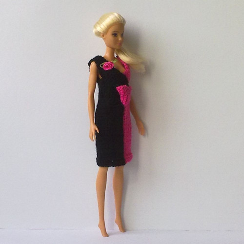 Oblečky pro Barbie - šaty — foto 3
