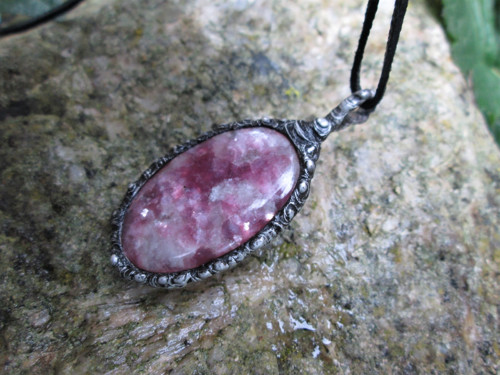 Talisman ,, Láska z Akáši " — foto 2