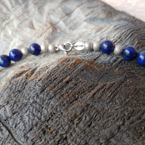 "V hlubinách" Náhrdelník (lapis, sodalit) — foto 6