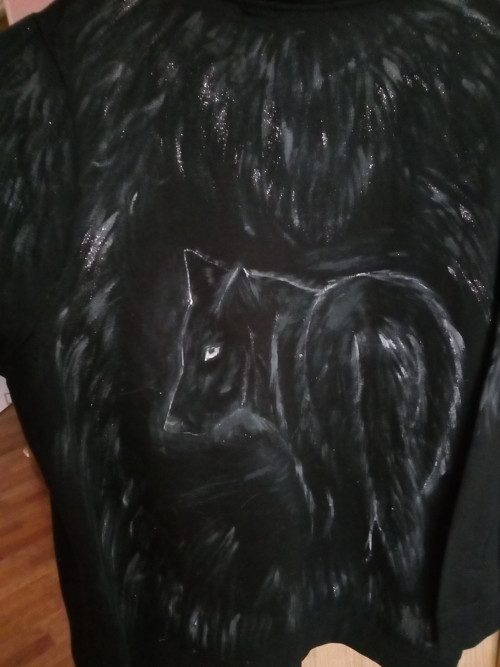 Ručně malovaná mikina Wolf — foto 2