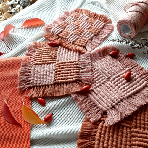 Prostírka macramé - čtvercová, blush — foto 4