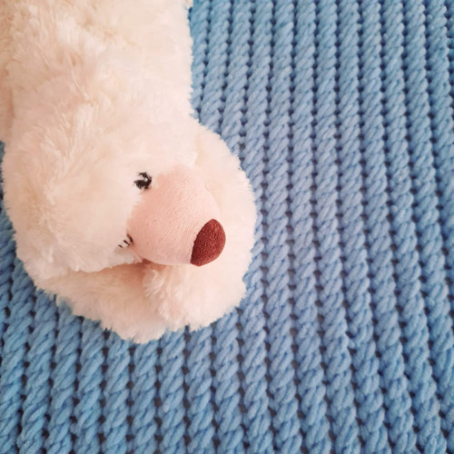 Pletená dečka Fluffy Baby Blue — foto 2