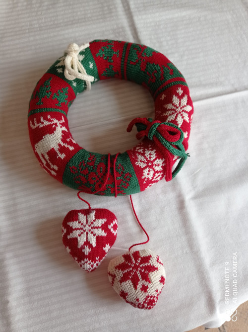 Adventní pletený věneček — foto 3