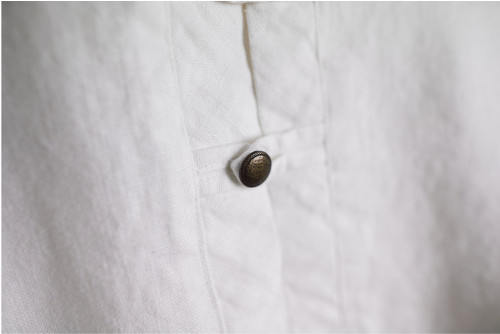 Bílá lněná pánská košile — foto 4
