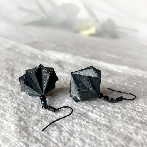 Elegantní origami náušnice — foto 4