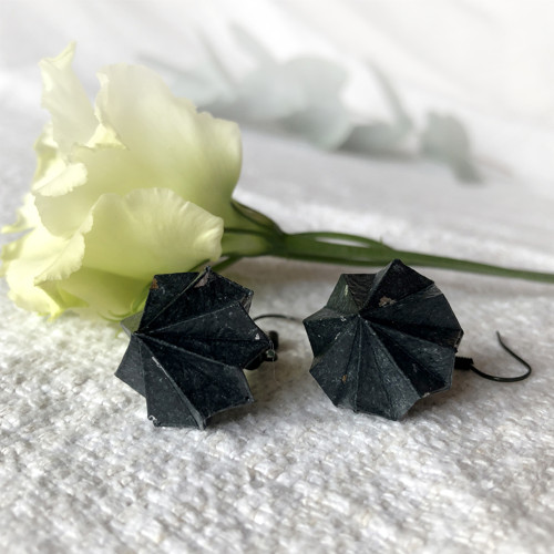 Elegantní origami náušnice — foto 3