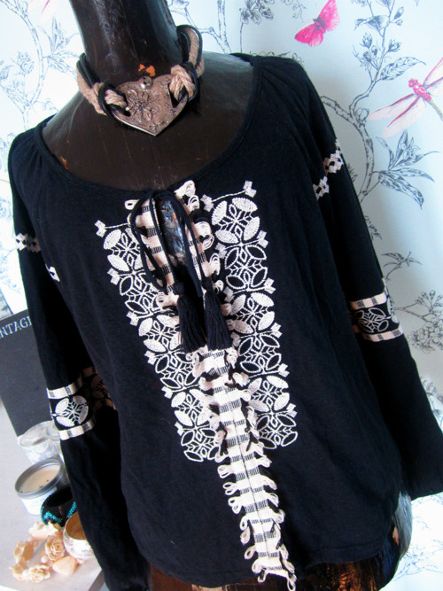 Jupénka boho vyšívaná — foto 3