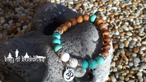 Tibetan Turquoise Om Bracelet — foto 2