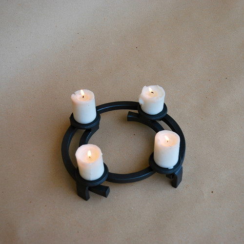 Svícen adventní kovaný — foto 2