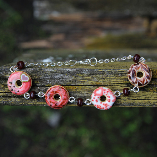 Donuty - náramek (fimo) — foto 2