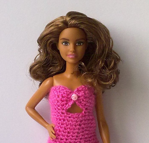 Oblečky pro Barbie - šaty — foto 3
