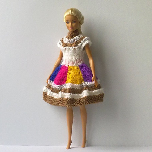 Oblečky pro Barbie - šaty — foto 5