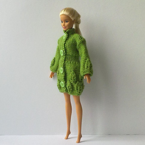 Oblečky pro Barbie - kabát — foto 3