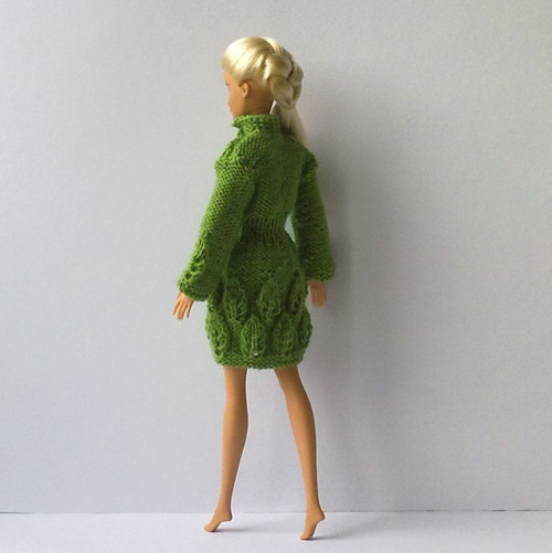 Oblečky pro Barbie - kabát — foto 5