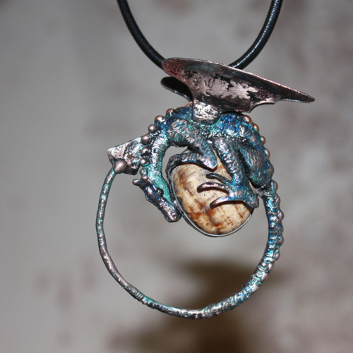 Dračí amulet — foto 5