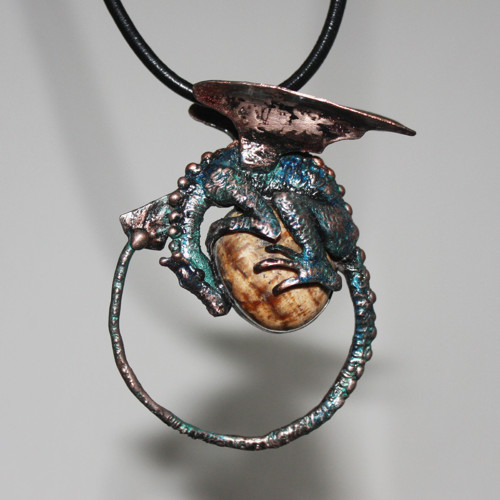 Dračí amulet — foto 4