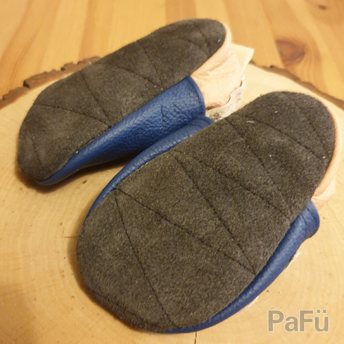 Kožené capáčky 12 cm — foto 3
