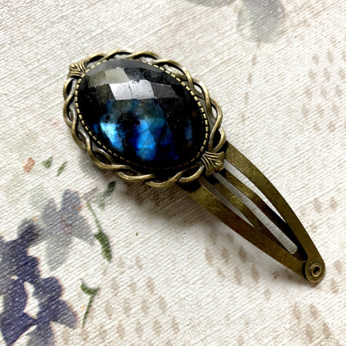 Sponka do vlasů s broušeným labradoritem — foto 4