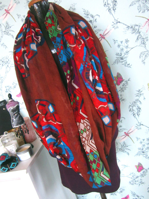Nákrčník, tunel boho etno look — foto 2