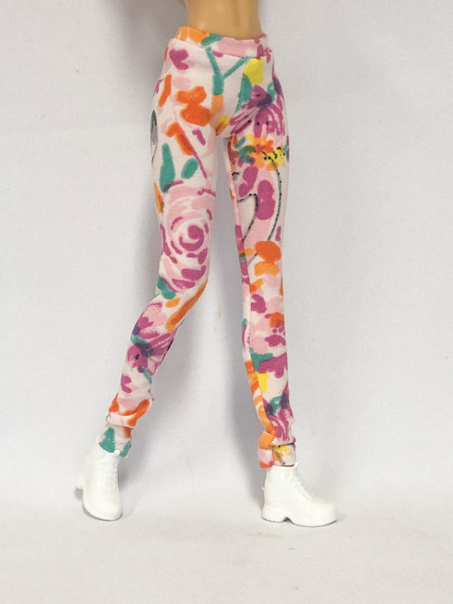 Legíny pro barbie — foto 2