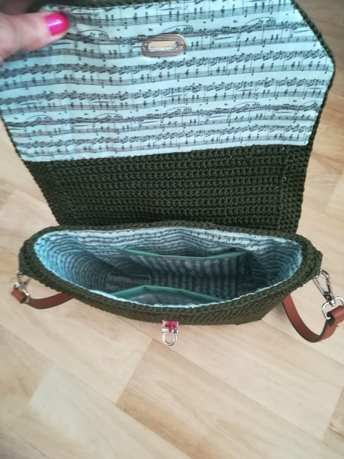 Háčkovaná crossbody — foto 2