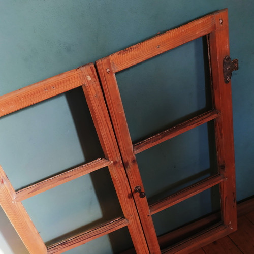 Staré okno 58x66 — foto 2