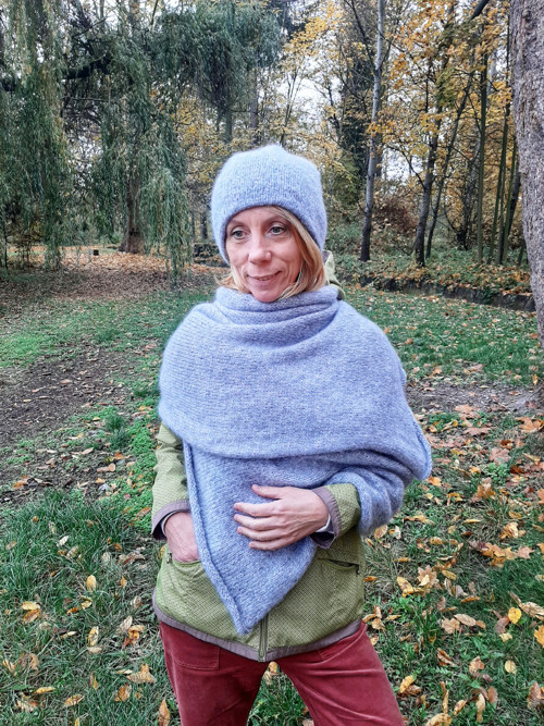 Teplý set Mlha, čepice a šála — foto 2