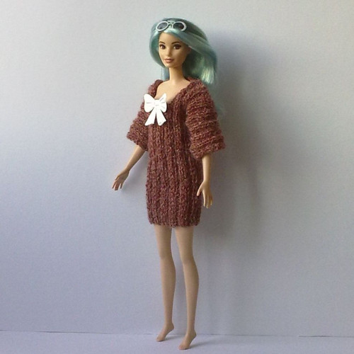Oblečky pro Barbie - šaty — foto 3