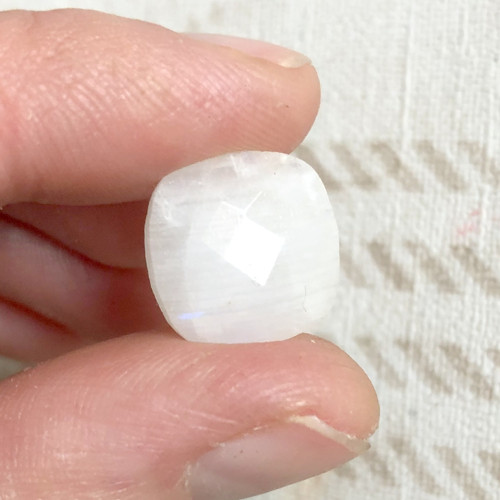 Mesačný kameň brúsený rosecut MF002 — foto 3