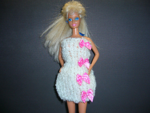 Barbie - šatičky pletené bílé — foto 4