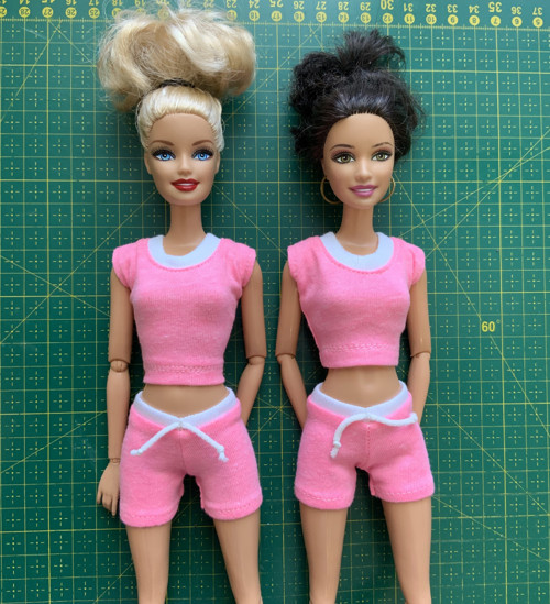 Komplet pro barbie — foto 2