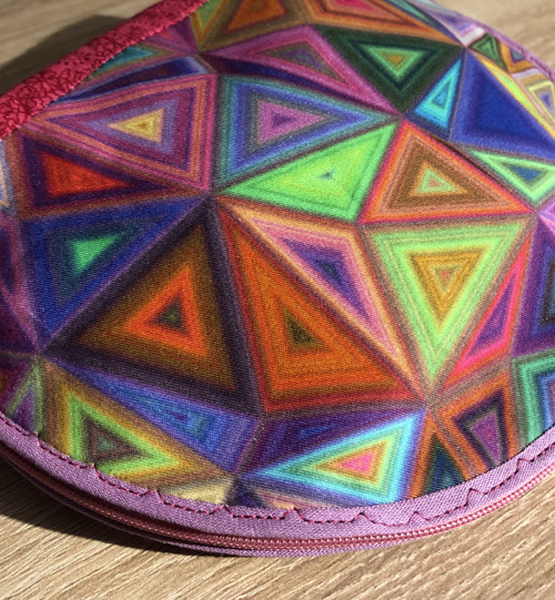 Taštička Geometrie — foto 2