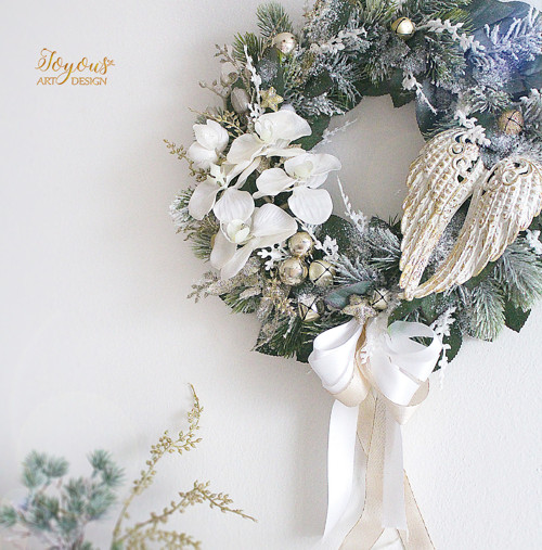 Elegantní zimní věnec — foto 3
