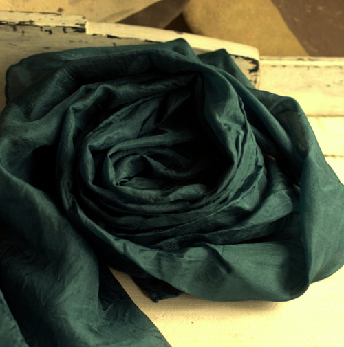 HEDVÁBNÁ ŠÁLA.......180 x 45 — foto 5