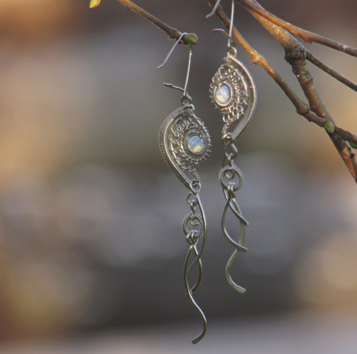 Půlnoční opality (nerez náušnice) — foto 3