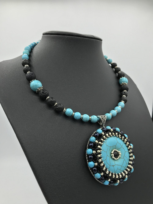 Náhrdelník (Choker) "Chantal" — foto 4