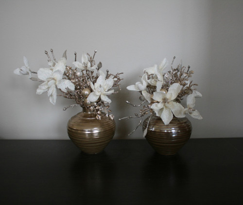 Sada váziček s magnoliemi — foto 2