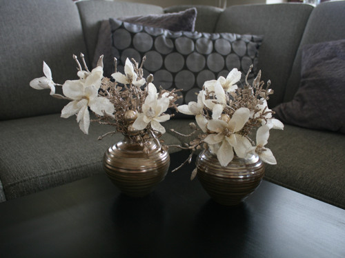 Sada váziček s magnoliemi — foto 6