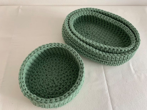 Háčkovaná ošatka kulatá zelená průměr 21cm MAXI — foto 3