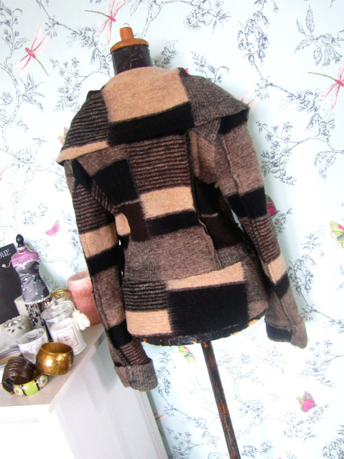 Kabátek luxusní, lana wool, patchwork — foto 6