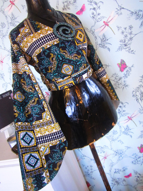 Crop top etno boho vzory — foto 3